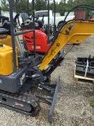 CFG MX20R Mini Excavator - 23HP RATO Gas with Side Swing