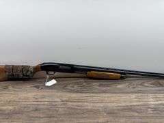 MOSSBERG 12ga Shotgun (#UM23813)
