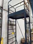 Forklift Manlift - 8ft Approx to Floor of Lift