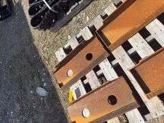 Future - Dingo Skid Steer Mounting Plate