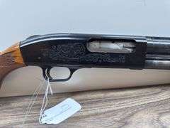 MOSSBERG 12ga Shotgun (#UM23813)
