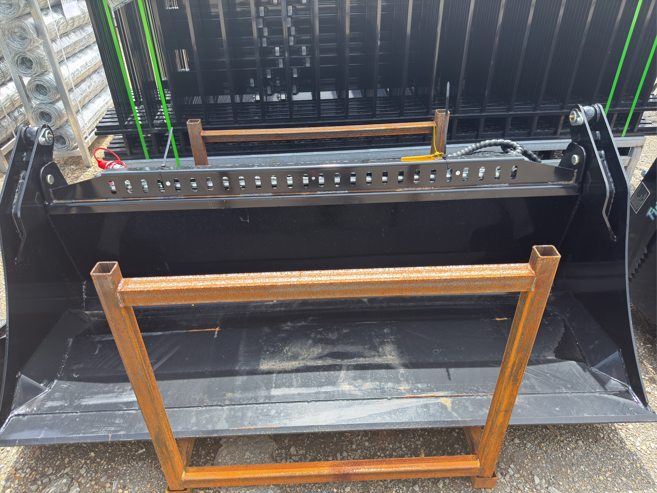 Lot image 2