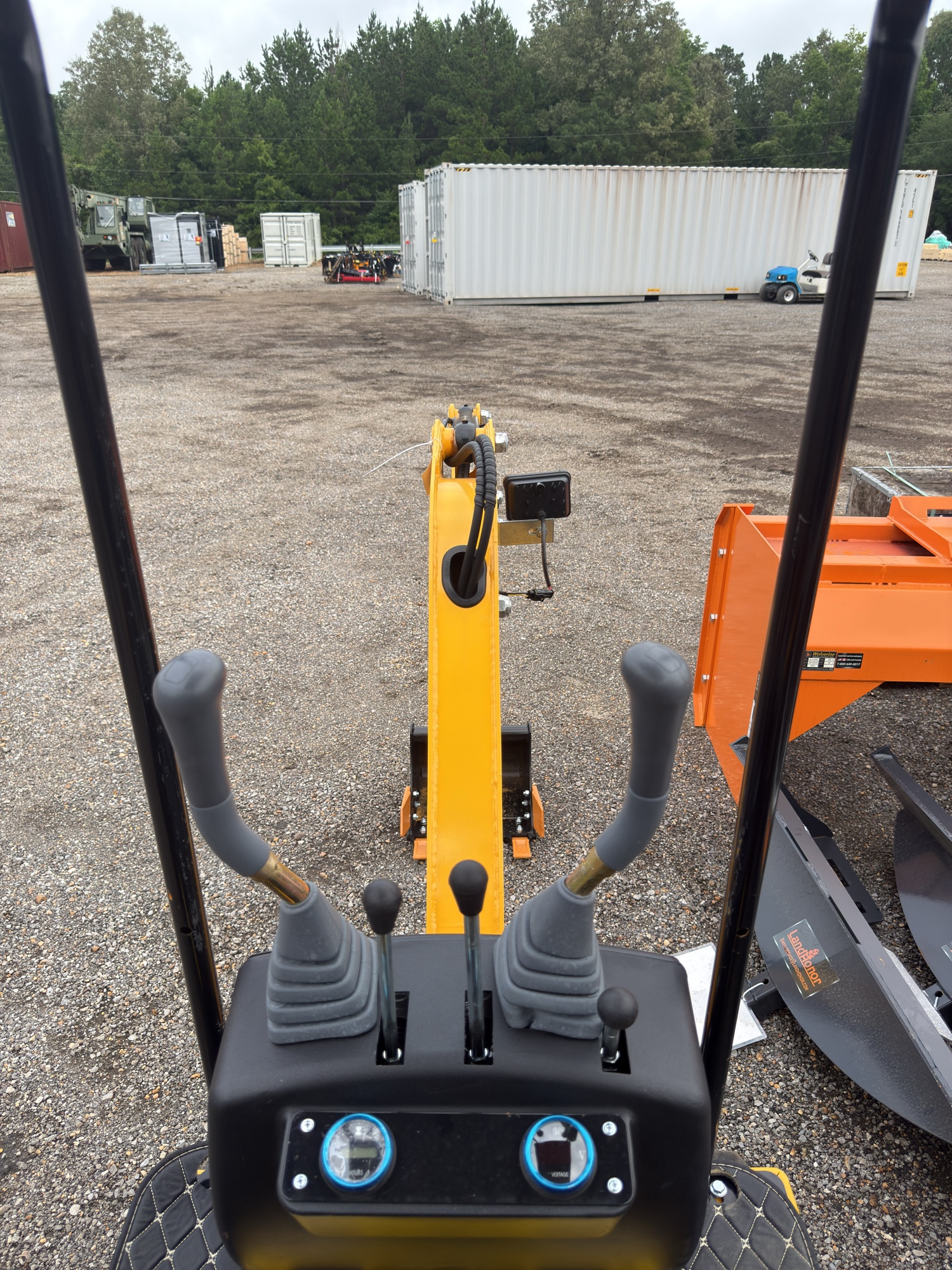 Lot image 8