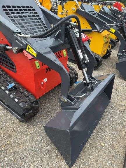 Youert  YOU-380 Mini Skidsteer Loader