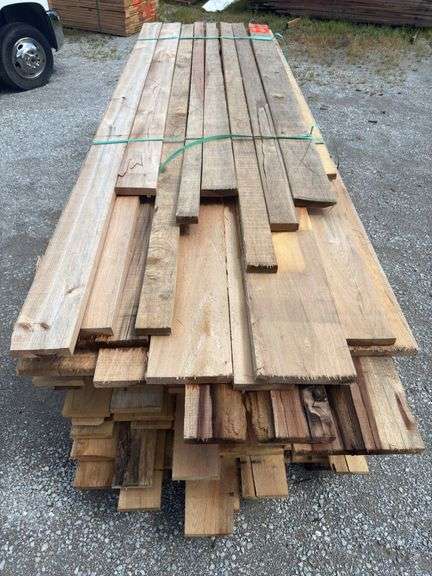 Rough Cut Poplar - Green 2x4 to 2x10 - 8ft - 11ft - Approx 200 Boards
