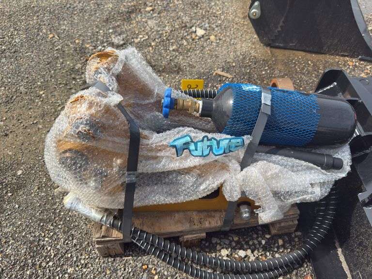 Future - Hydraulic Breaker - Fits 1-3 Ton Excavator
