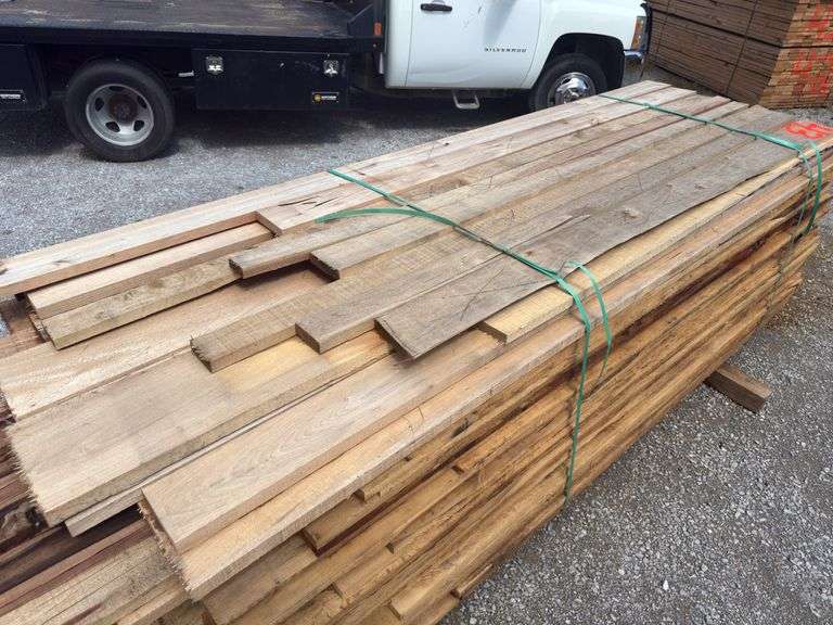 Rough Cut Poplar - Green 2x4 to 2x10 - 8ft - 11ft - Approx 200 Boards image
