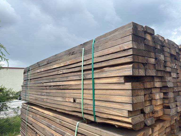 (128) 2 x 6 - 8ft Construction/Framing Lumber image