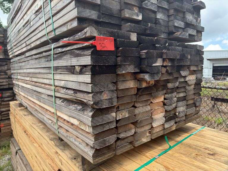 (128) 2 x 6 - 8ft Construction/Framing Lumber