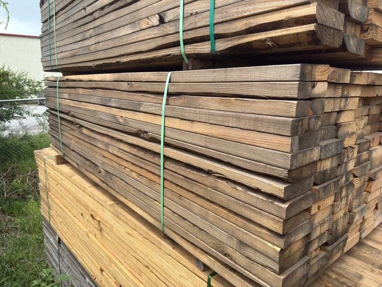 (128) 2 x 6 - 8ft Construction/Framing Lumber image