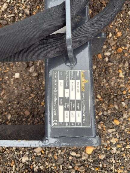 Skidsteer Tree Puller - 8in Post/6in Tree Capacity