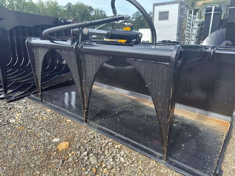 Future - FT-X PG44C Skid Steer Plate Grabber - Working 44"