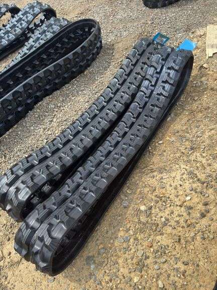 Youert(One Set) 180*72*37 Mini Excavator Tracks image