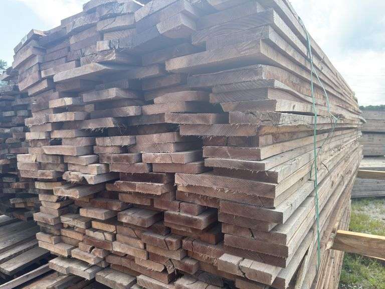 Rough Cut Poplar - Green 2x6 to 2x10 - 11ft - 16ft - Approx 200 Boards