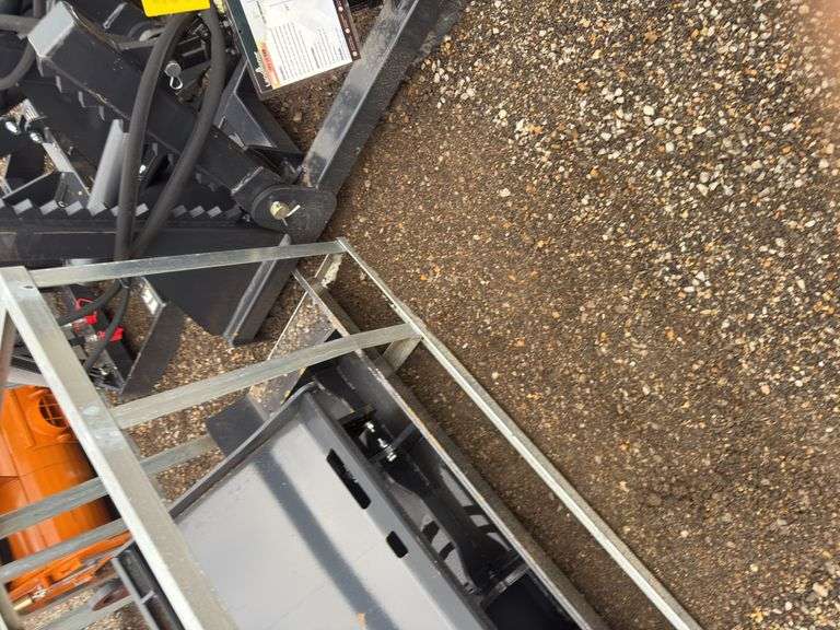 Skidsteer 72in Vibratory Plate Compactor - 8000lb Impulse Force