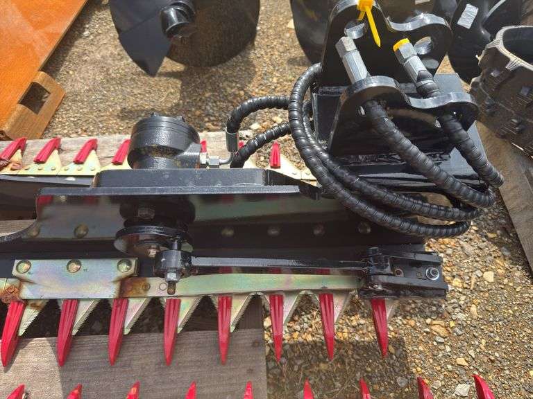 Future - Mini Excavator Hedge Cutter - Fits 1-3 Ton
