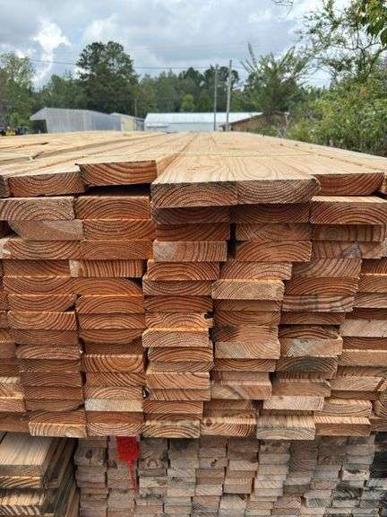 (128) 2 x 6 - 16ft Construction/Framing Lumber