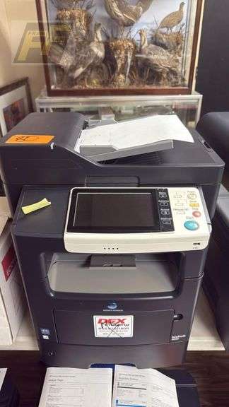 HP LaserJet 500 colorMFP M570dn image