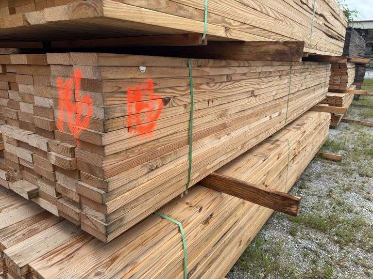 (128) 2 x 6 - 16ft Construction/Framing Lumber