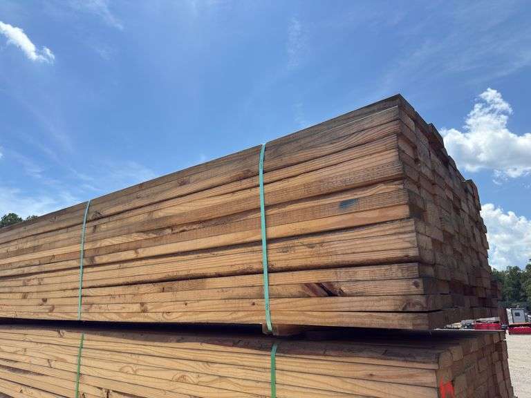 (128) 2 x 6 - 12ft - Construction/Framing Lumber