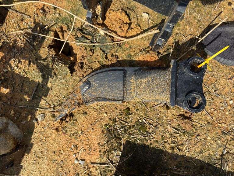 Future - Excavator Ripper - Fits 1-2 Ton