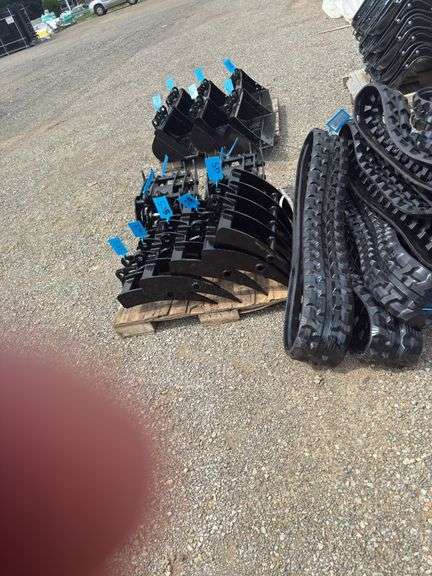 Youert U12- Mini Excavator Auger w/ 8in Bit Fits 1-2 Ton