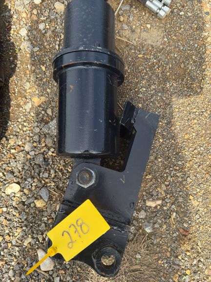 Future - Excavator Auger w/ 8in Bit - Fits 1-2 Ton