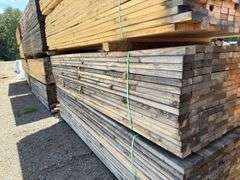(208) 2 x 4 - 10ft - Construction/Framing Lumber