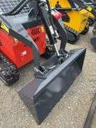 Youert  YOU-380 Mini Skidsteer Loader