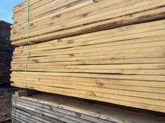 (208) 2 x 4 - 10ft - Construction/Framing Lumber