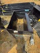 Future - 24" Tilting Excavator Bucket - Fits 1-2 Ton