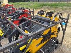 Youert  YOU-380 Mini Skidsteer Loader
