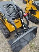 Youert  YOU-380 Mini Skidsteer Loader
