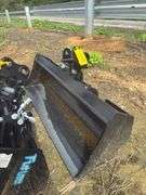 Future - 40" Tilting Excavator Bucket - Fits 1-3 Ton