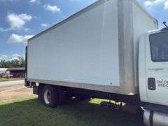 2010  INTERNATIONAL  MA025 2009 International Box Truck w/ Lift Gate
