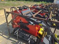 Youert  YOU-380 Mini Skidsteer Loader