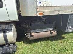 2010  INTERNATIONAL  MA025 2009 International Box Truck w/ Lift Gate