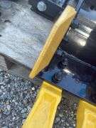 Youert Mini Excavator Quick Change - Fits 1-2 Ton