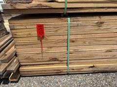 (208) 2 x 4 - 10ft - Construction/Framing Lumber