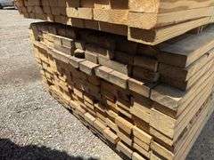 (208) 2 x 4 - 10ft - Construction/Framing Lumber