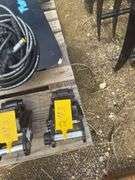 Future - Quick Coupler - Fits 1-2 Ton Excavator