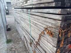 (208) 2 x 4 - 10ft Construction/Framing Lumber