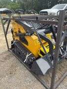 Youert  YOU-380 Mini Skidsteer Loader