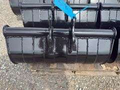 Youert 23.5 IN Mini Excavator Bucket - Fits 1 -2 Ton