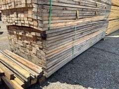 (208) 2 x 4 - 10ft - Construction/Framing Lumber