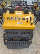 Youert  YOU-380 Mini Skidsteer Loader