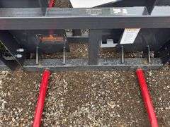 Skidsteer Bale Spear - 2500lb Capacity