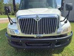 2010  INTERNATIONAL  MA025 2009 International Box Truck w/ Lift Gate