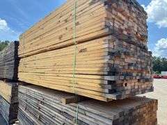 (208) 2 x 4 - 10ft - Construction/Framing Lumber