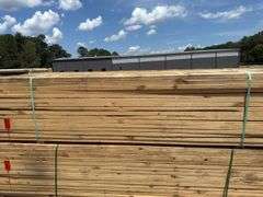 (208) 2 x 4 - 10ft - Construction/Framing Lumber